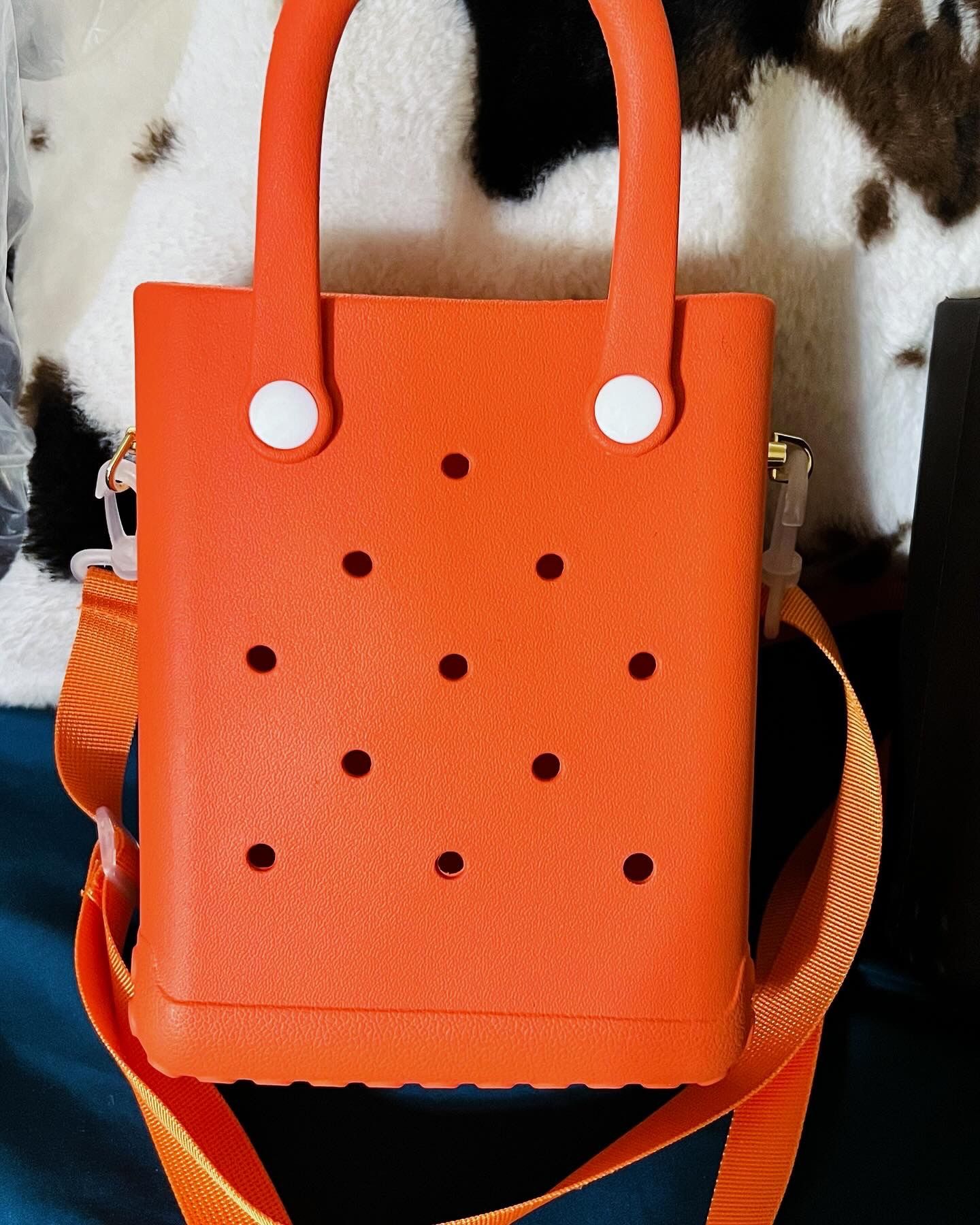 Small Crossbody Bag W/tumbler