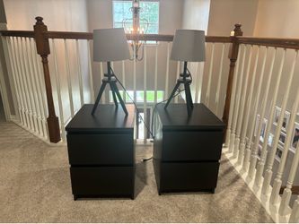 Full bedroom set- good condition