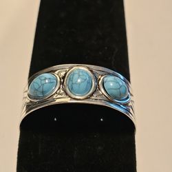 New Silver Turquoise  cuff bracelet