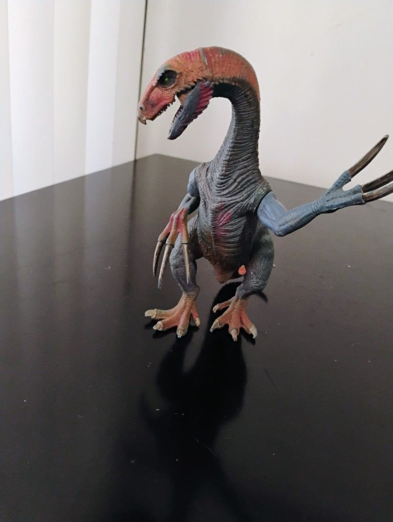 Therizinosaures Figure