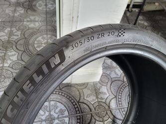 Used Michelin Pilot Sport 4S 305/30ZR20 (103y) High Performance Tire #111