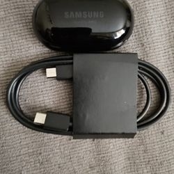 Samsung Galaxy Ears Buds+