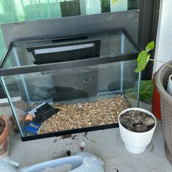 Aquarium 20 Or 29 Gallons. Used