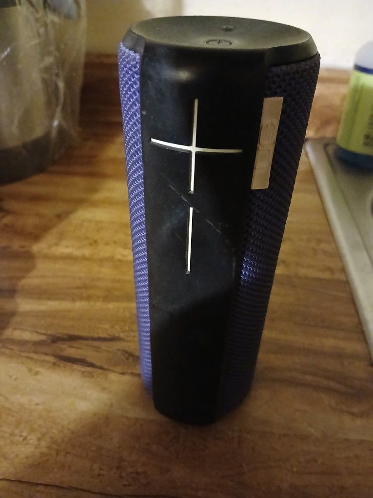 Ue. Bluetooth Speaker  Good Condition 