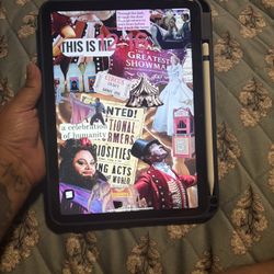 iPad 10th Gen Works With Any Sim With Apple Pen 