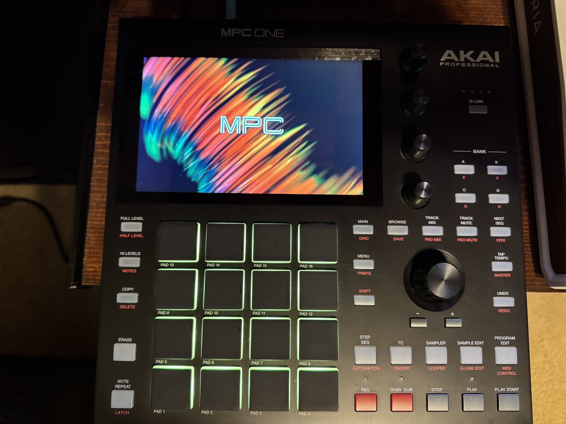 Akai Professional Mpc One Standalone Music Production