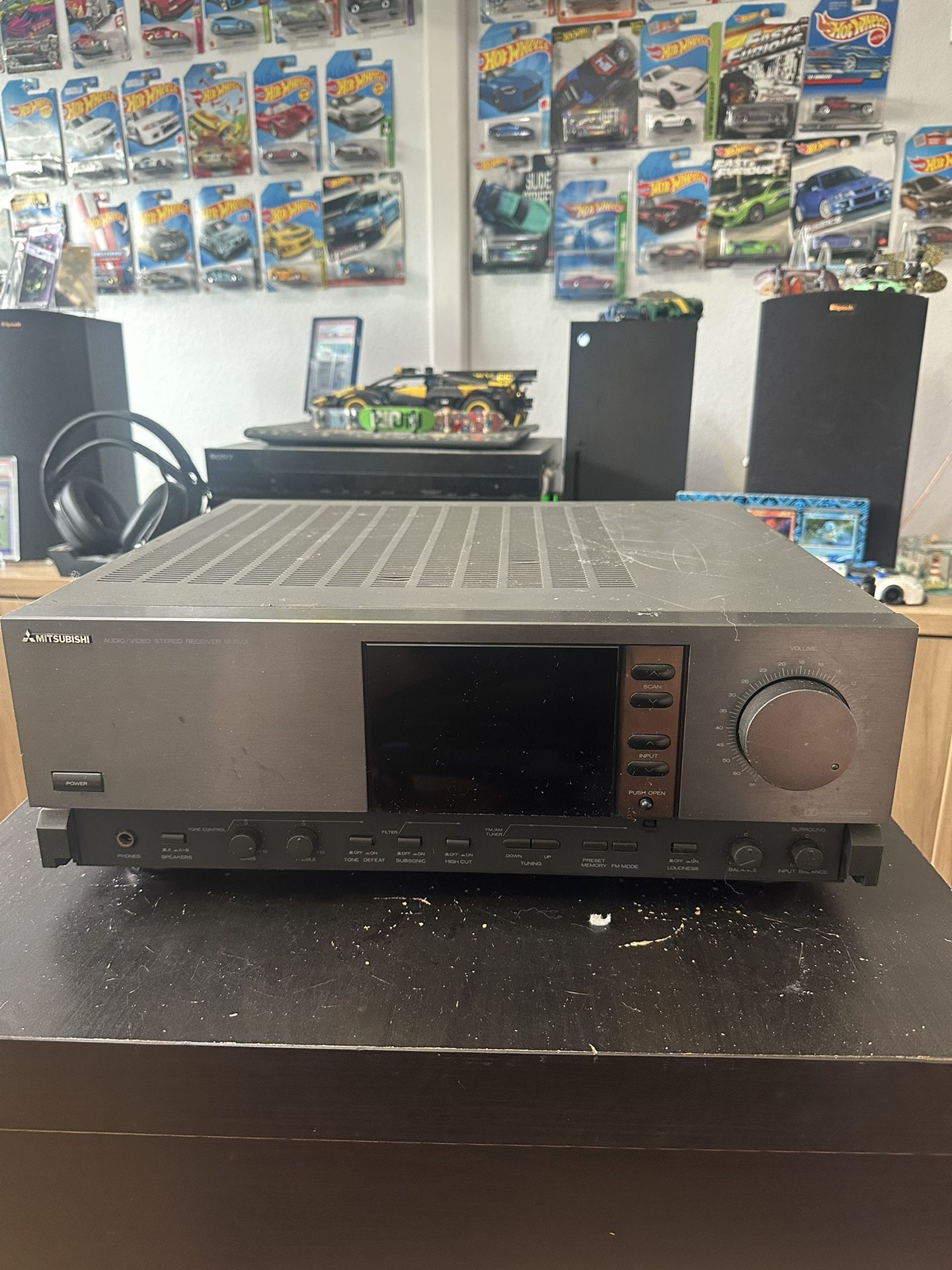 Mitsubishi Stereo Receiver