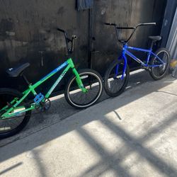 Haro 20” Boy Bike Green & Blue
