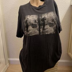 Black Tee T-shirt Andy Warhol Small pop artist 