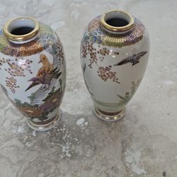 ASIAN VASES PAIR
