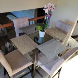 Gall kitchen table and chairs