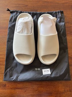 Yeezy Slides YS-01