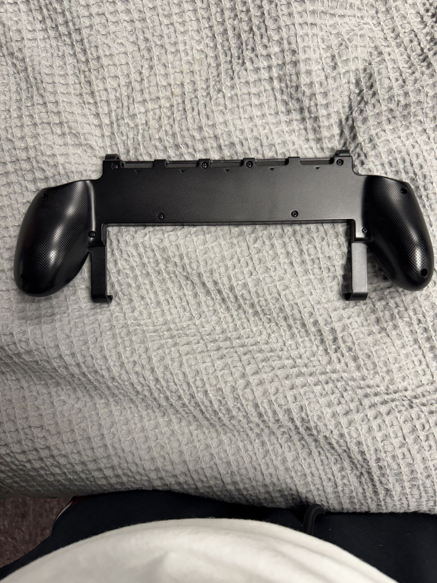 Nintendo Switch 1 Grip With Cartridge Holders