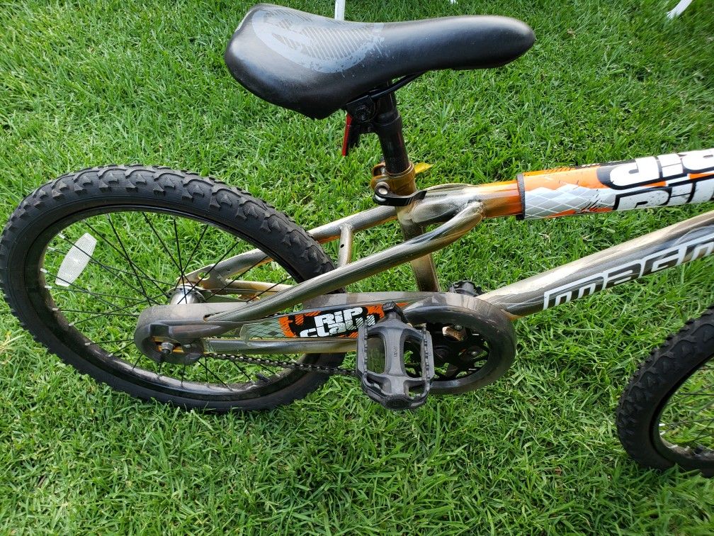 20 Boys Magna Rip Claw Bike