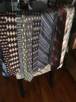 Men’s neckties
