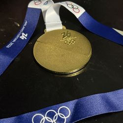2026 Milano Cortina Olympic Style Gold Medal