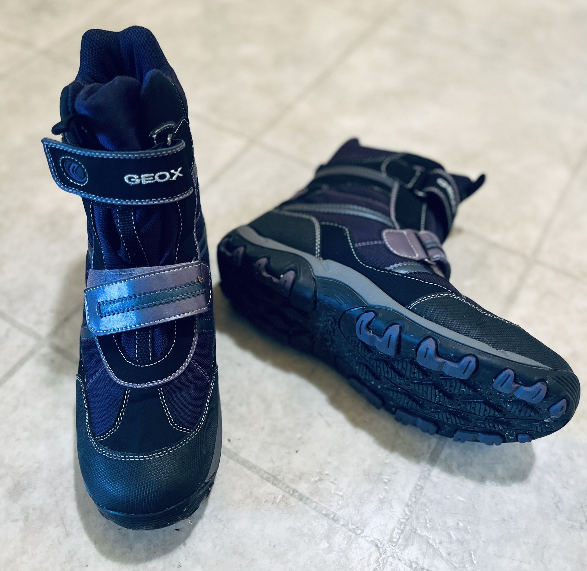 Geox Women’s Snow Boots - Size 7