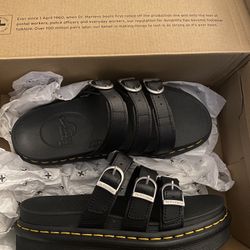 Dr. Martens Blair Slide Size 7 Black