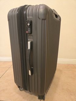 Clean Luggage