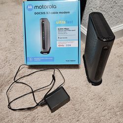 Motorola DOCSIS 3.1 Cable Modem 