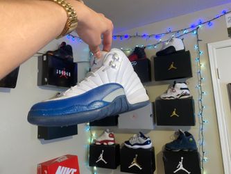 JORDAN 12s