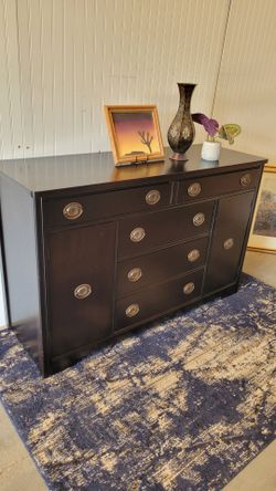 ANTIQUE CABINET
