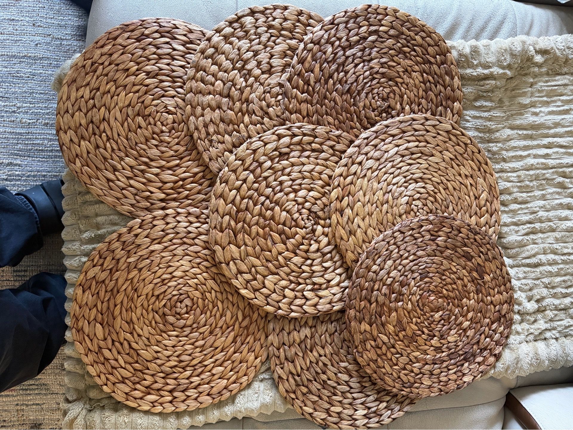Set of (8) wicker placemats