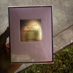 victoria secret perfume 
