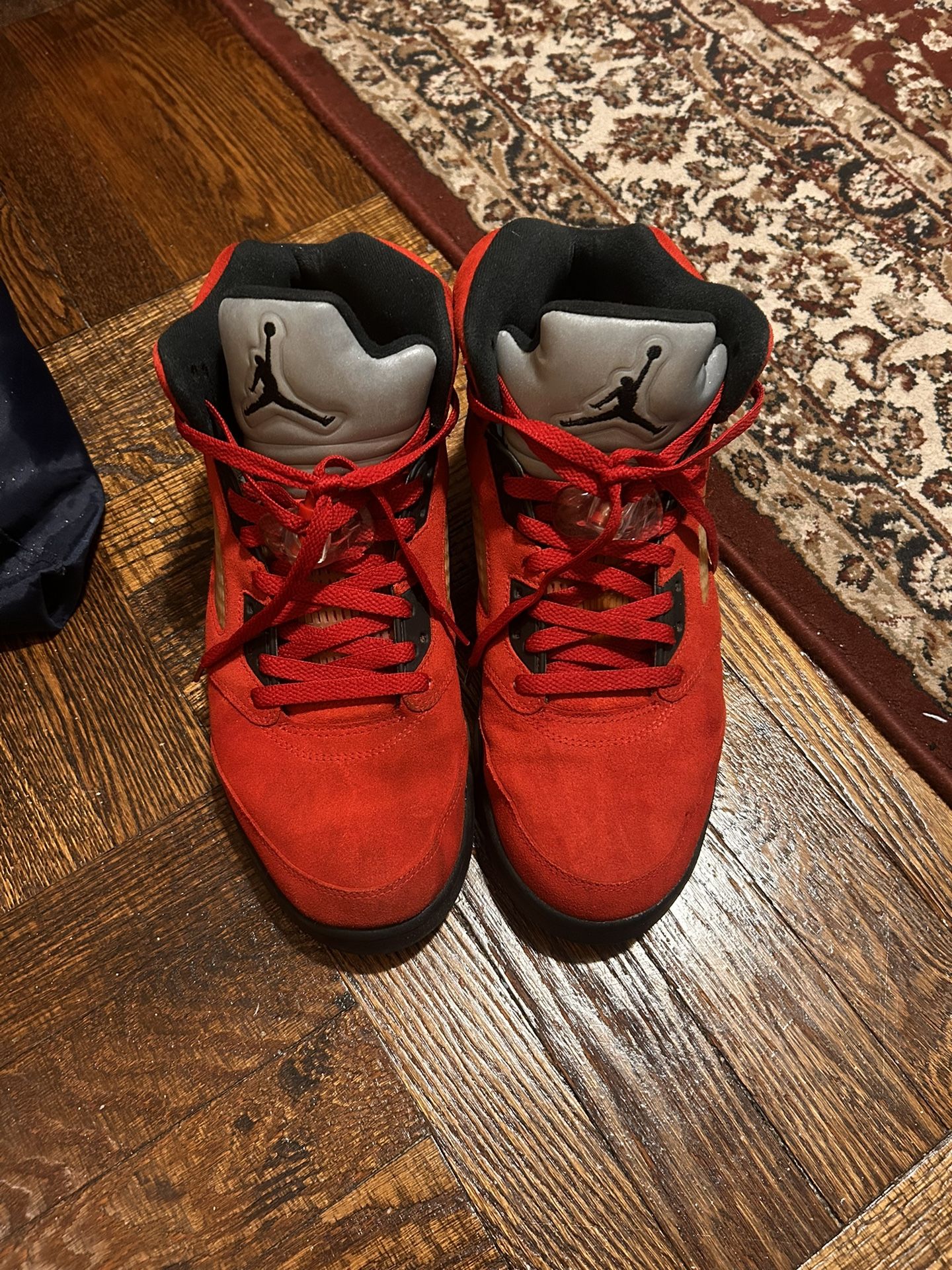 Jordan 5 Raging Bull 2021