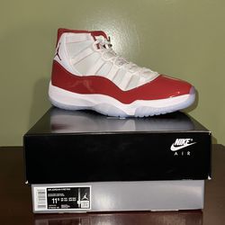 Nike Air Jordan Cherry 11’s  Size 11.5 