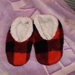 $2 Kid's Sleepers Size 4T