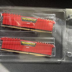 16 GB (8 X 2) DDR4 RAM