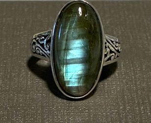Labradorite Sterling Silver Ring