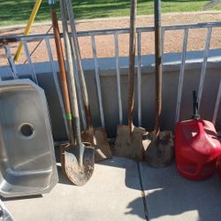 Shovels 