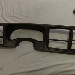 Cluster And Radio Cover Chevy Silverado GMC