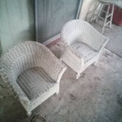 WICKER Furniture Sofa Chairs Table 4 Pieces Outdoor White Indoor In table Vintage Shabby Chic Patio Garden  Style 
