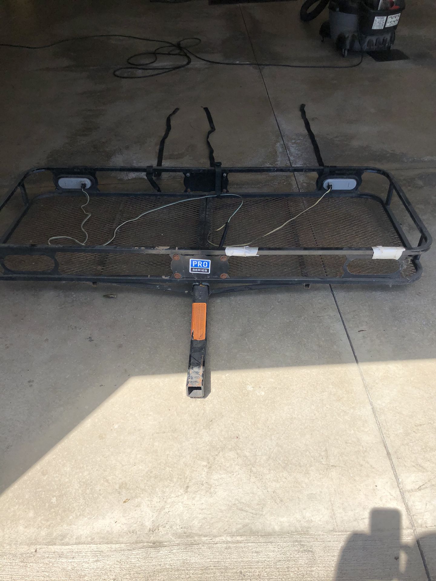 Pro series cargo carrier 2” hitch