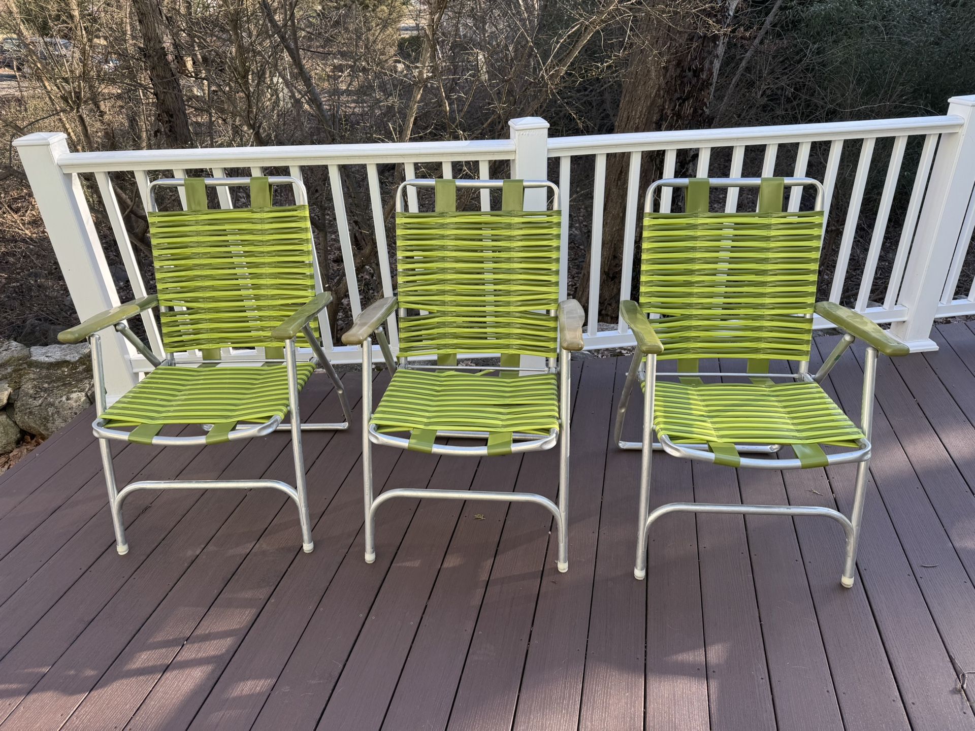 MID-CENTURY MCM ABERDEEN Avocado Green Folding Beach Lawn Chair Set Of 3