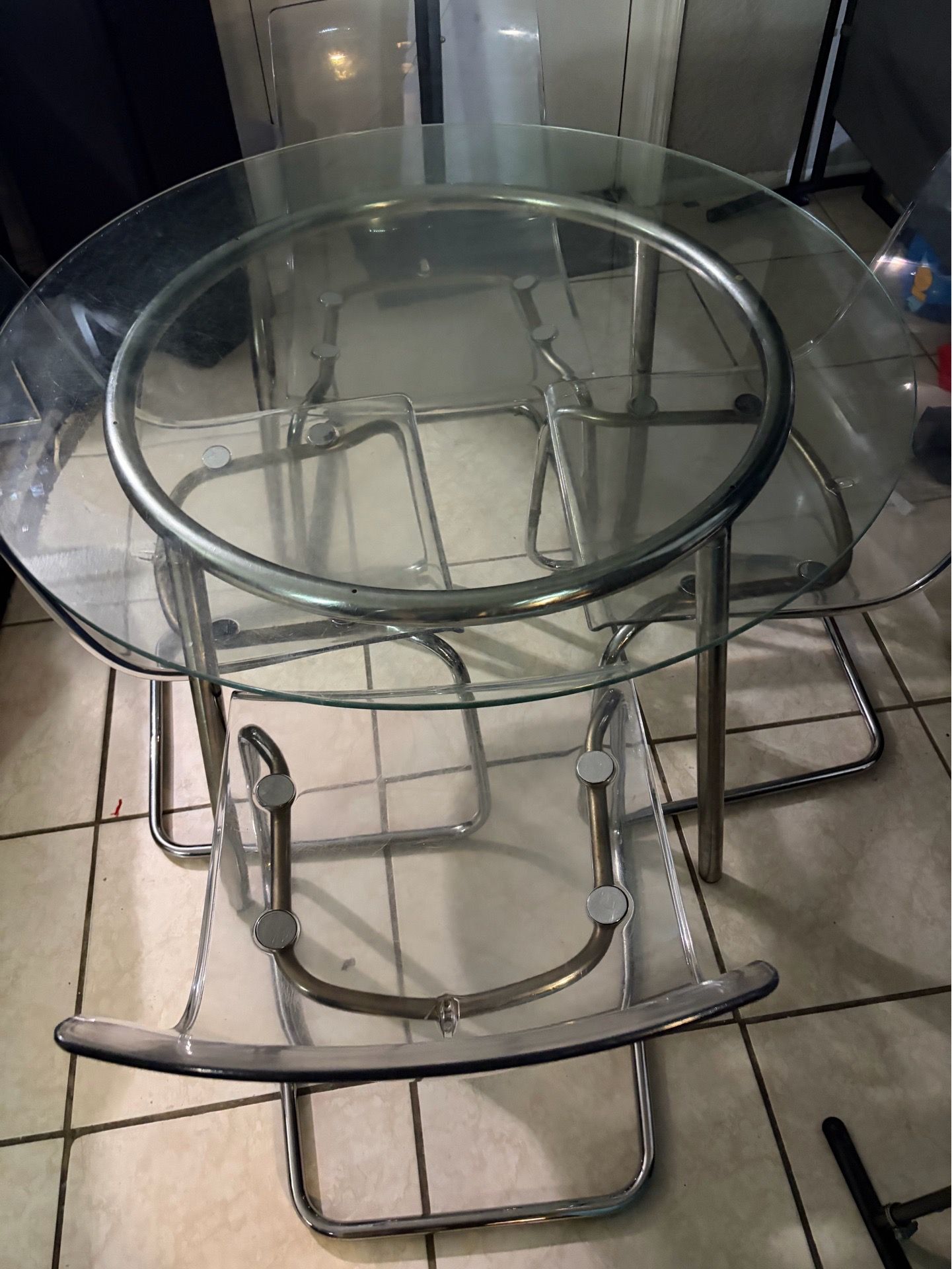 Mesa de Khrystal IKEA