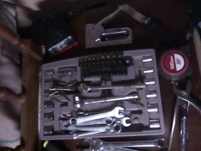 Lots Of Tools