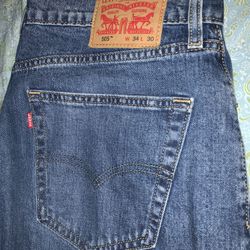 Levis 