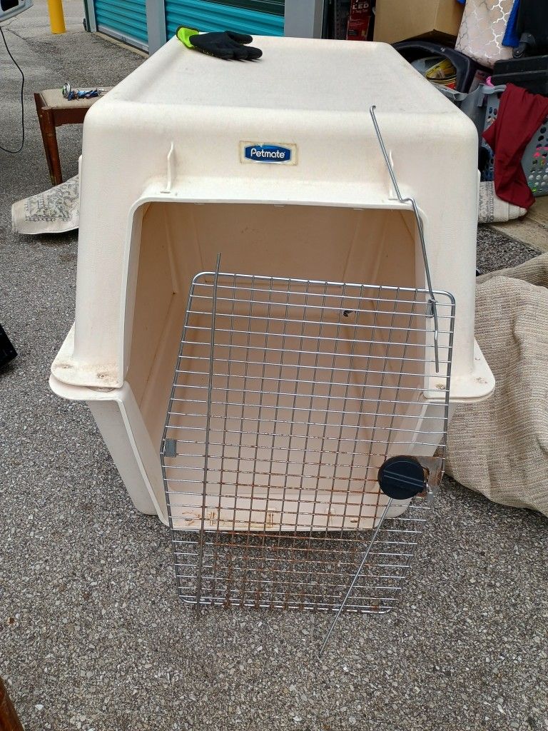 XXL Dog Traveling Cage Needs Just A Little Work