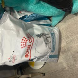 Royal Cabin Dog Food 