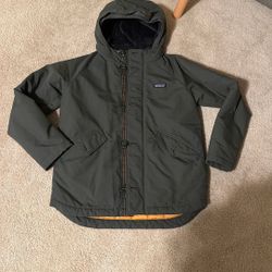 Patagonia boys Size LARGE hooded Jacket