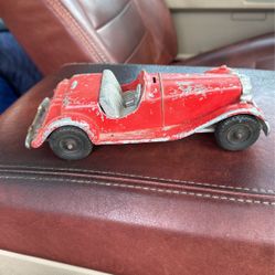 Hubley Kiddie Toy Red Roadster Car No. 485 Vintage 1950s DIE CAST TOY