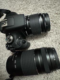 Canon rebel T7 with 2 lens combo mint