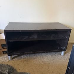 Heavy Duty Wood TV Stand – $15