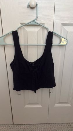 Kendall and Kylie black top
