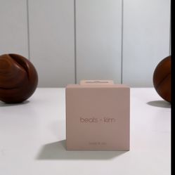 Beats Airpods x Kim Kardashian Collab 