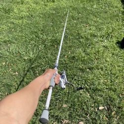 Bass Pro Shops Johnny Morris CarbonLite Spinning Combo - 1000 - 7'